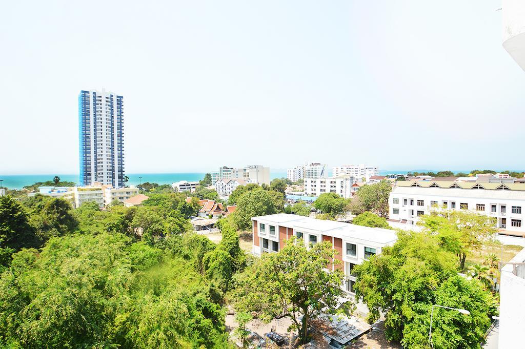 شقة Ruamchok Ocean View باتايا المظهر الخارجي الصورة