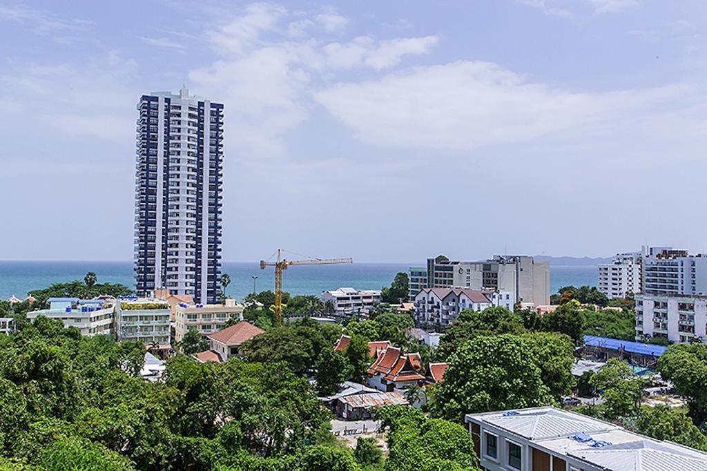 شقة Ruamchok Ocean View باتايا المظهر الخارجي الصورة