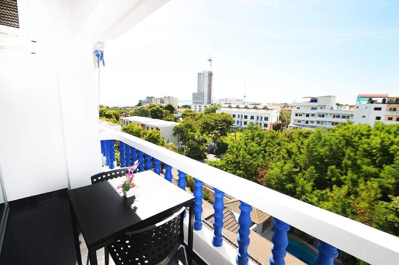 شقة Ruamchok Ocean View باتايا الغرفة الصورة